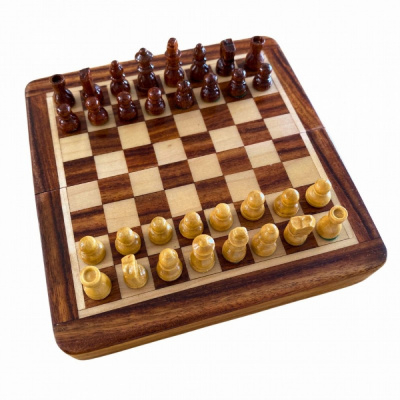 Jeu de Plateau Strat�gie Jeu D'�checs en Bois 13cm : Coffret pliable et pi�ces magn�tiques